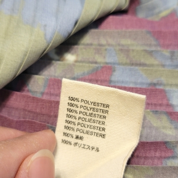 NWOT Anthro Letmebe Smocked Off the Shoulder Blouse Size US 6 Plum Burgundy - Picture 10 of 11